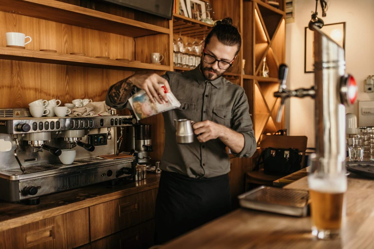 Dịch vụ làm giấy vệ sinh an toàn thực phẩm cho quán cafe tại TP HCM